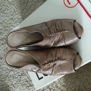 Peep toe slip on wedges